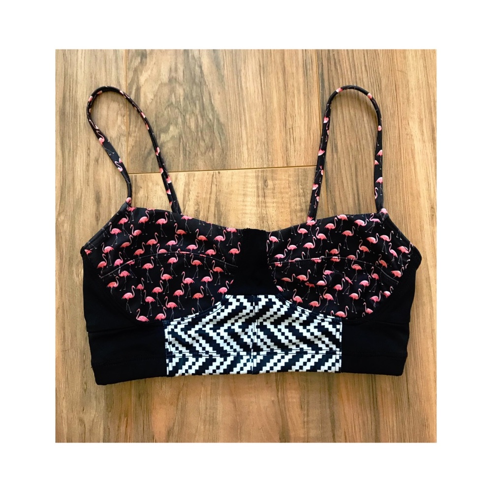 S/M• Onzie bra/bathing suit top